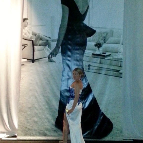 ๐ฅ Meet your Posher, @KiKiChip Couture Kloset ๐ฅ - Picture 6 of 8